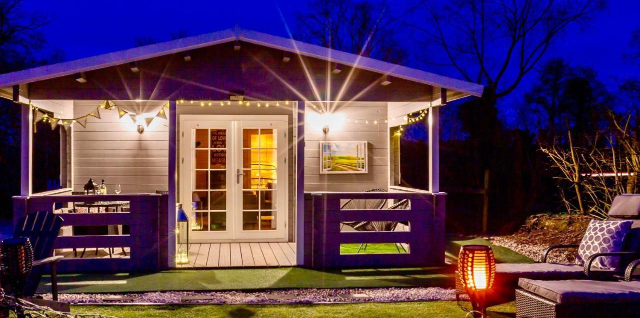 Sunset Log Apartment *